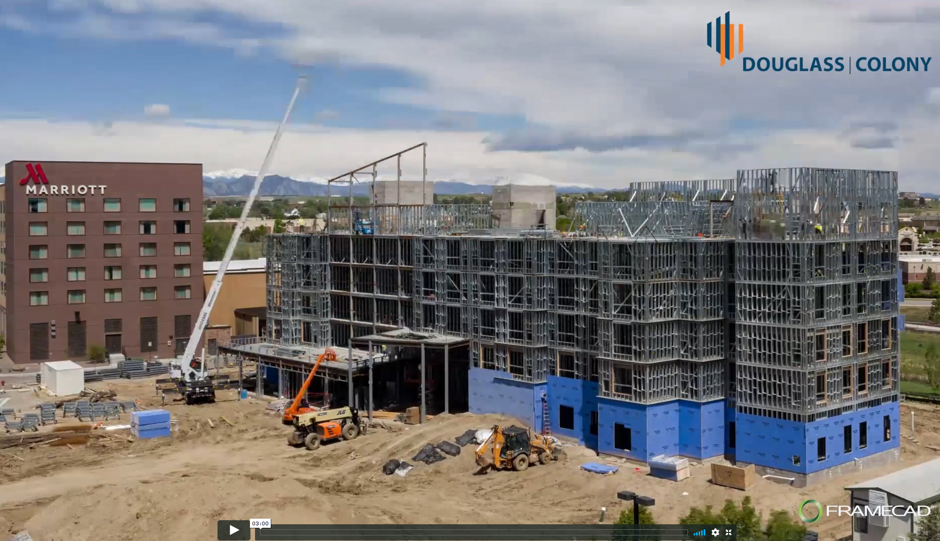 Mira cómo se erige el Hyatt Place Westminster en Colorado en solo 17 días, con Douglass Colony.
